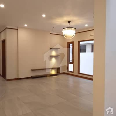 West Open Villa Available For Sale Near Park West Open Villa Available For Sale Near Park