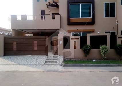10 Marla Corner House For Sale In A Block Of Architects Engineers Society Lahore 10 Marla Corner House For Sale In A Block Of Architects Engineers Society Lahore