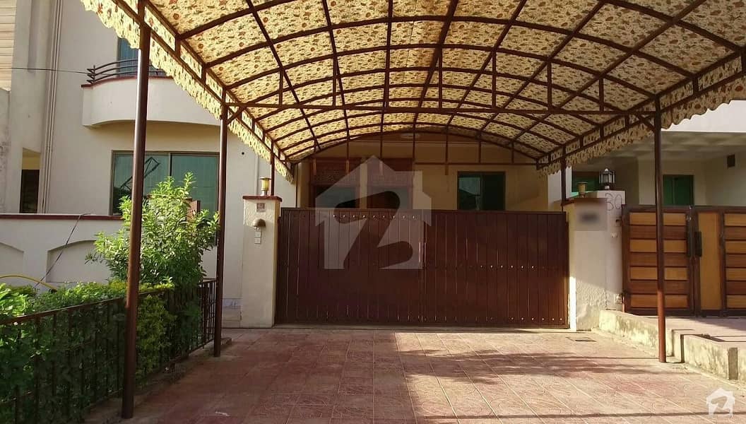 Triple Storey Unit House For Sale In Double G-13/3 Islamabad