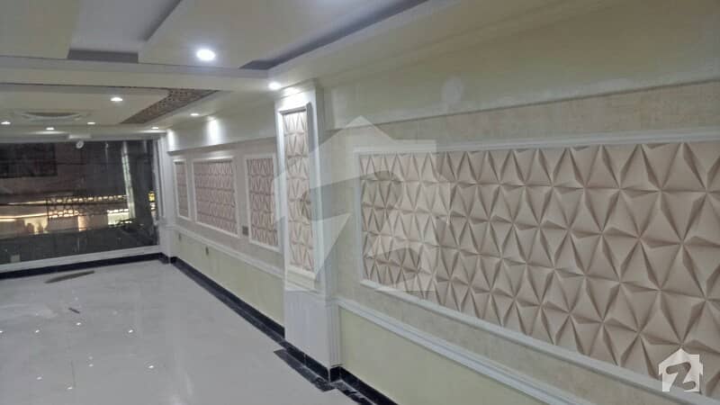 Mizzanine floor office 4 sale Badar commercial near kfc