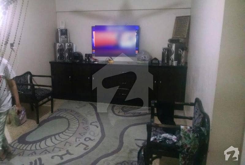 سندھ بلوچ ہاؤسنگ سوسائٹی گلستانِ جوہر کراچی میں 6 کمروں کا 8 مرلہ مکان 3 کروڑ میں برائے فروخت۔