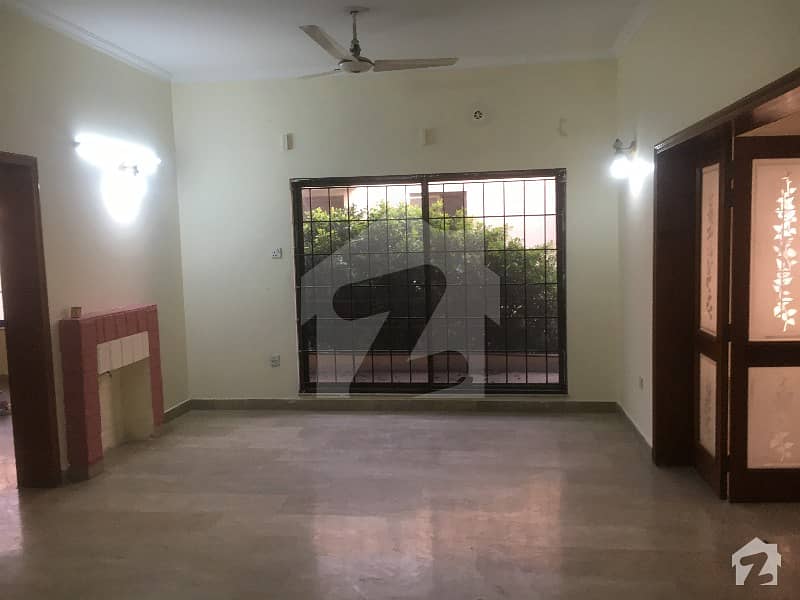 1 Bedroom Portion In DHA Phase 4 Near to Commercial Market