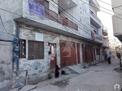 غازی آباد لاہور میں 4 مرلہ بالائی پورشن 10 ہزار میں کرایہ پر دستیاب ہے۔