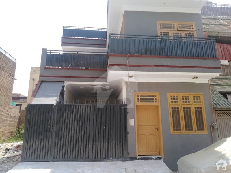 حیات آباد فیز 6 - ایف9 حیات آباد فیز 6 حیات آباد پشاور میں 7 کمروں کا 5 مرلہ مکان 1.55 کروڑ میں برائے فروخت۔