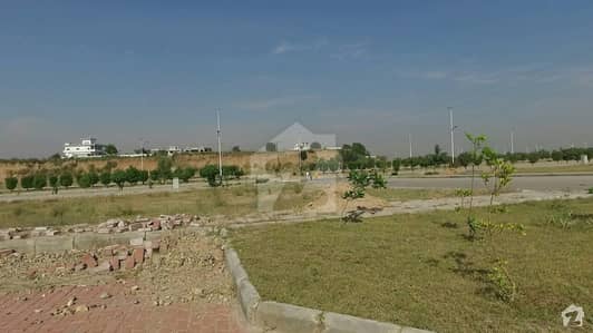 ایکسپریس وے کمرشل ڈی ایچ اے ڈیفینس فیز 5 ڈی ایچ اے ڈیفینس اسلام آباد میں 4 مرلہ کمرشل پلاٹ 1.7 کروڑ میں برائے فروخت۔ ایکسپریس وے کمرشل ڈی ایچ اے ڈیفینس فیز 5 ڈی ایچ اے ڈیفینس اسلام آباد میں 4 مرلہ کمرشل پلاٹ 1.7 کروڑ میں برائے فروخت۔