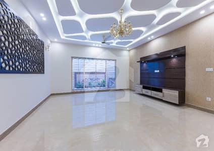 1 Kanal Beautifull Full House For Rent 1 Kanal Beautifull Full House For Rent