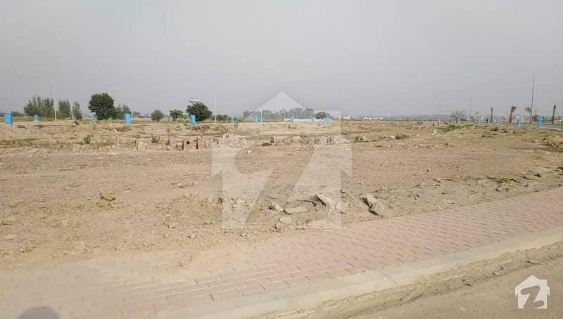 10 Marla Plot For Sale In Tauheed Block Of Bahria Town Lahore