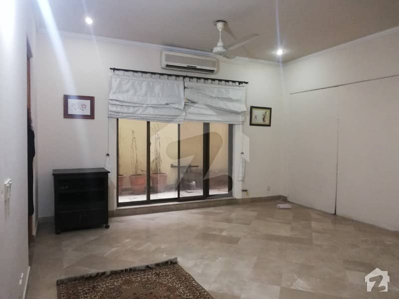 1 Kanal Fully Furnished Room Is Available For Rent In DHA Phase 3