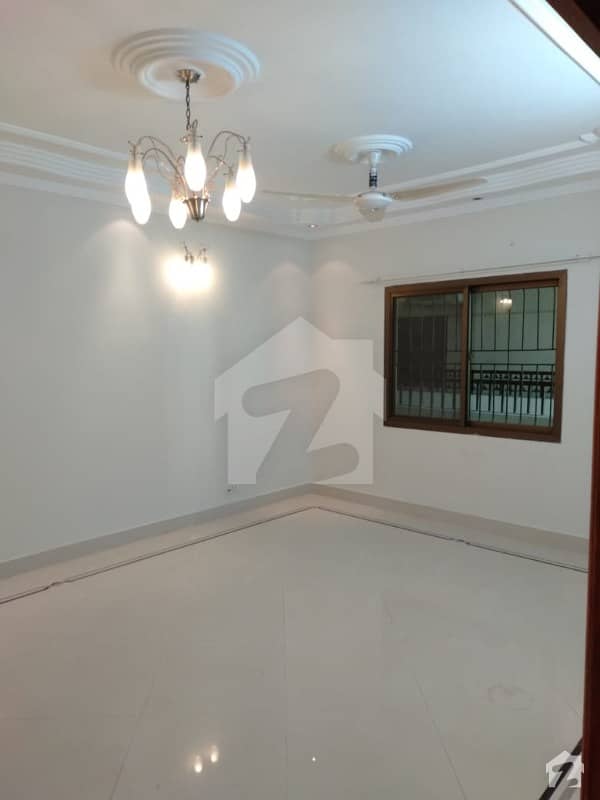 Parsa Classic Apartment 3 Bedrooms D/D For Rent Near Vincy Mall Block 9 Clifton