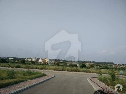 Top City Block F Corner Kanal Plot For Sale