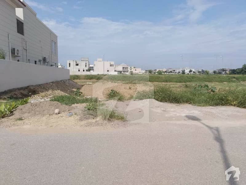 100 Sq Yards Commercial Plot For Sale In Peninsula Commercial