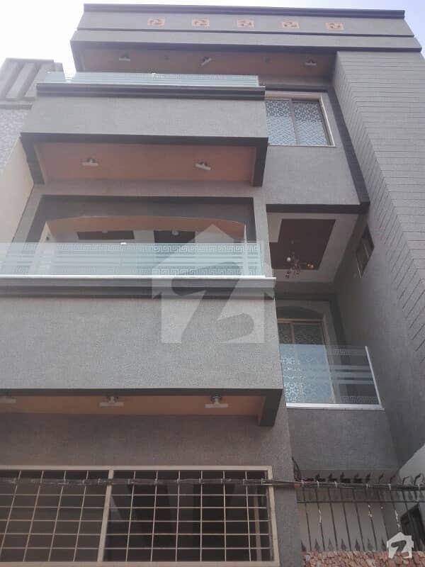 4 Marla half triple story house for sale in moeez town Lahore
