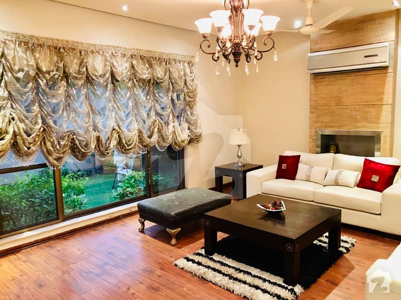 ڈی ایچ اے فیز 5 ڈیفنس (ڈی ایچ اے) لاہور میں 5 کمروں کا 1 کنال مکان 4.25 کروڑ میں برائے فروخت۔