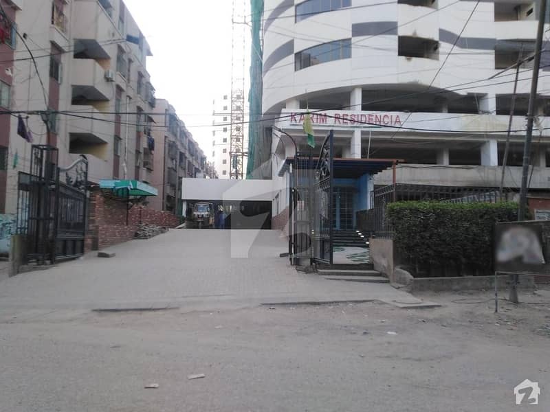 Kareem Residency Flat Available For Sale GulshaneIqbal Block 13/D
