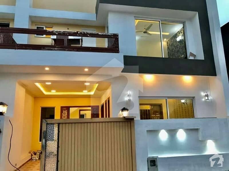 5 Marla Luxury House Available For Sale In Bahria Enclave Sector H