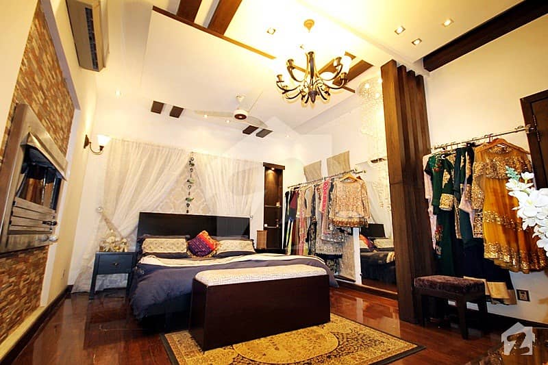 ڈی ایچ اے فیز 5 - بلاک ایل فیز 5 ڈیفنس (ڈی ایچ اے) لاہور میں 1 کمرے کا 10 مرلہ کمرہ 40 ہزار میں کرایہ پر دستیاب ہے۔