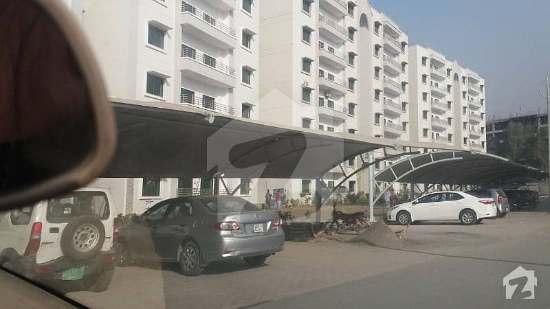 Brand New 10 Marla 3 Bedroom Flat For Sale In Askari 11 Lahore