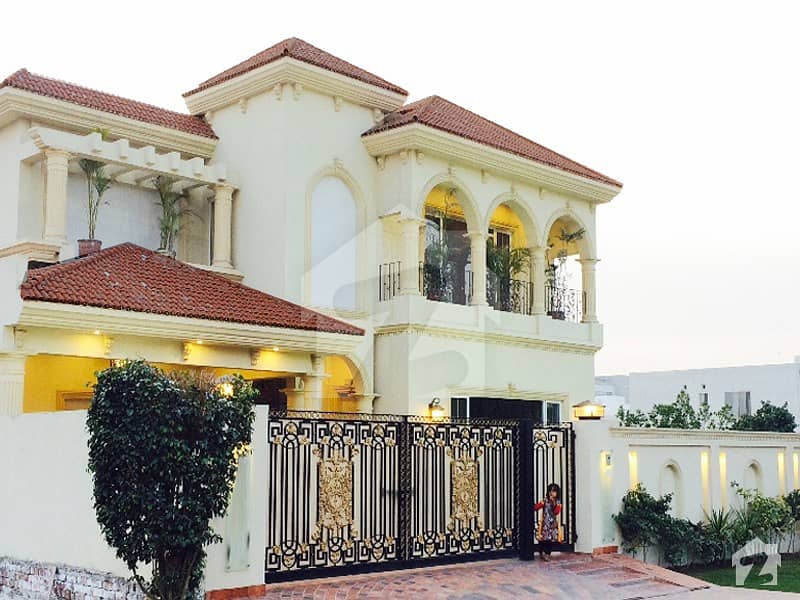 Focus On Value Not Price Beautiful Ever 1 Kanal 5 Beds Cottage Available For Sale In Bahria Town