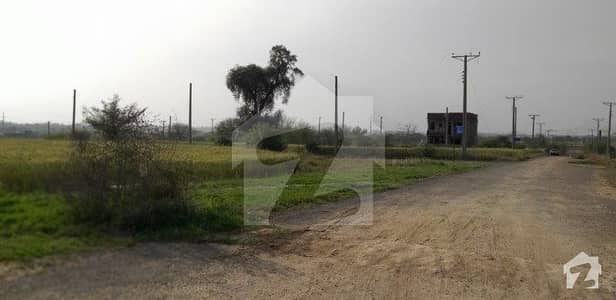 8 Marla Corner Plot On 70 Feet Road For Sale 8 Marla Corner Plot On 70 Feet Road For Sale