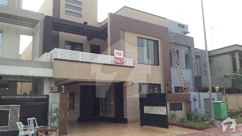 Designer Finished 10 Marla Brand New 60 Feet Road Located House For Sale In Bahria Town