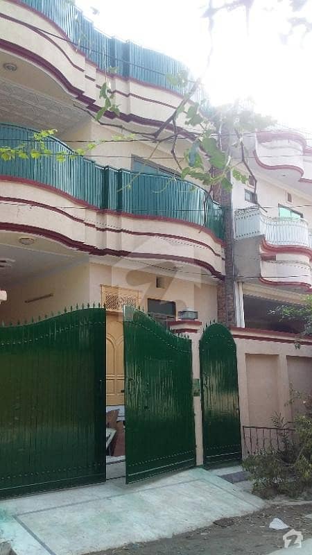 7 Marla  House For Rent Phase 6 F9  6rooms Attached Bath