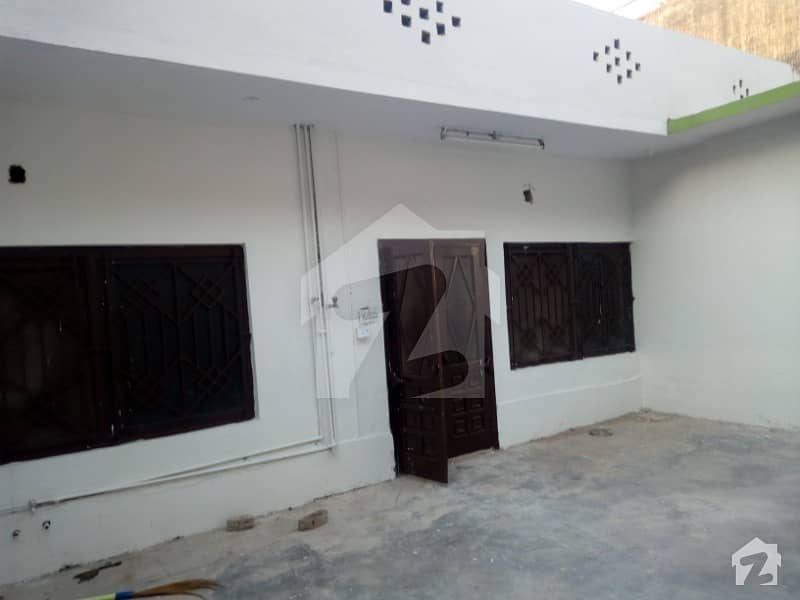 Shehzad Town Single Storey 2 Bed 8 Marla House For Rent