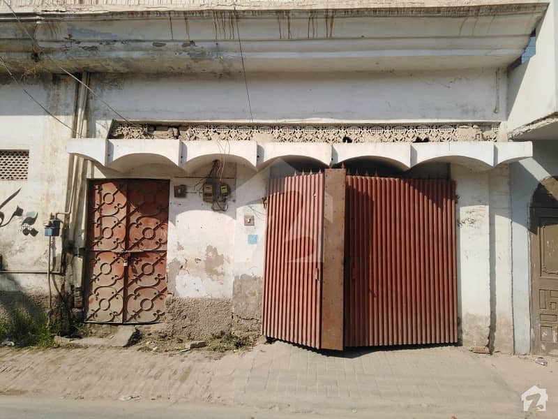 محلہ نوابں بہاولپور میں 3 کمروں کا 7 مرلہ مکان 70 لاکھ میں برائے فروخت۔