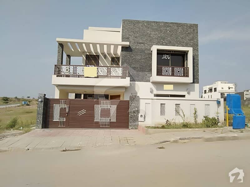 BEAUTIFUL 10 MARLA NEW HOUSE FOR SALE BAHRIA TOWN PH 8 SECTOR C RWP
