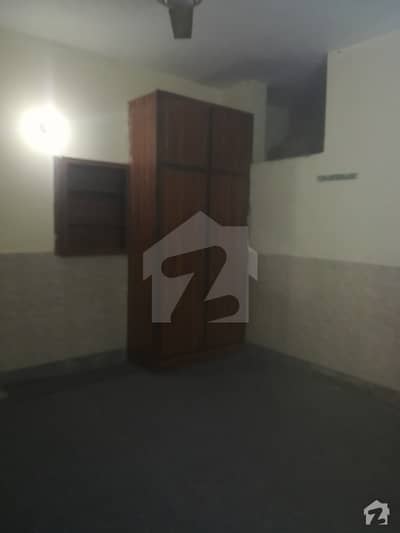 Master Bedroom Kitchen Apartment Available For Rent In Gulberg 2 Near By Main Market Kanal Park