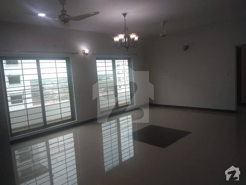 Askari-x 5th Floor Flat For View Three Beds Urgently For Rent