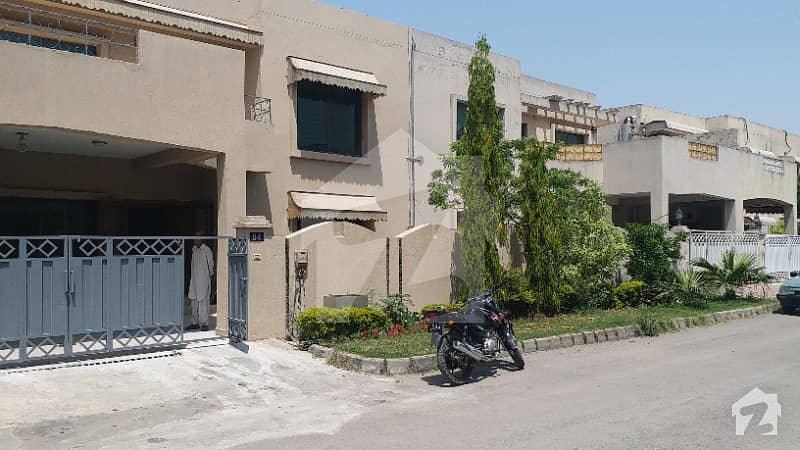 Askari 11 Full Col  House Available for Rent Near to Qasim Market MH Hospital
