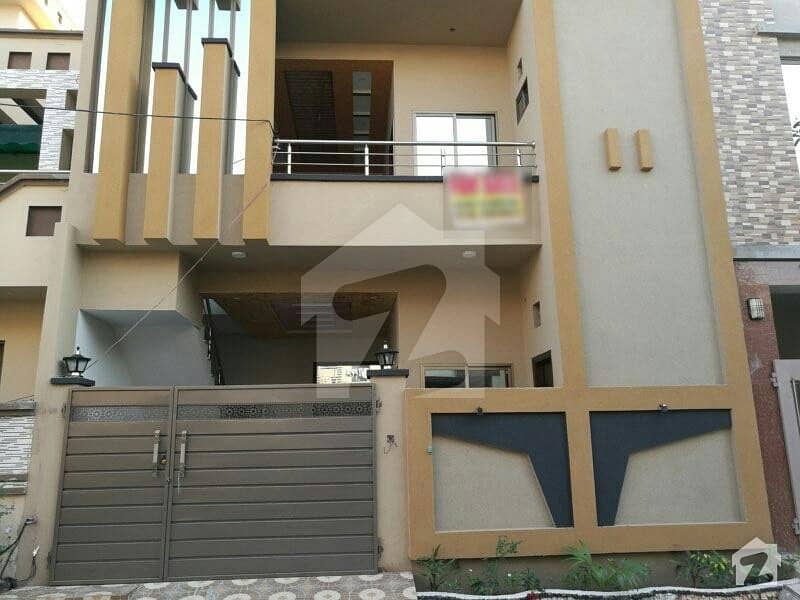 Triple Storey Houses Available For Sale
