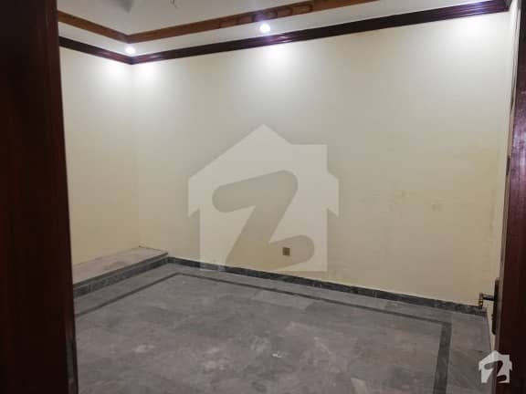 دھمیال روڈ راولپنڈی میں 2 کمروں کا 6 مرلہ مکان 39 لاکھ میں برائے فروخت۔