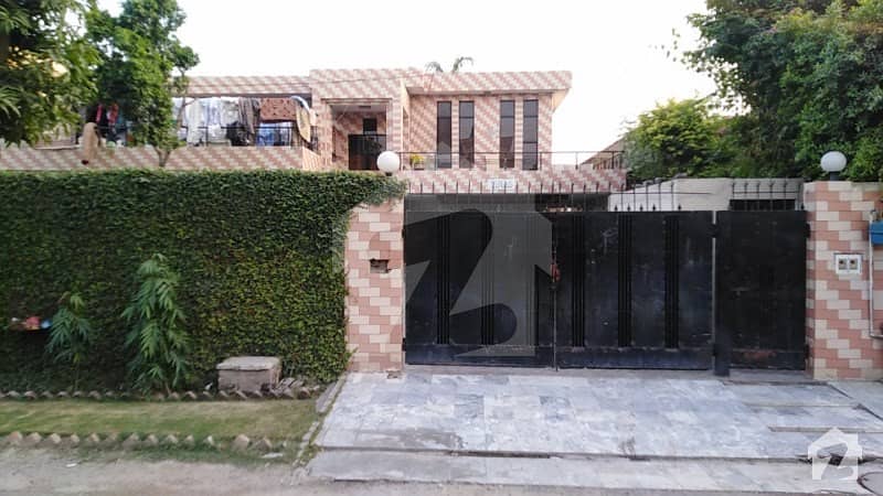 34 Marla Double Unit House For Sale In D1 Block Of Nespak Housing Society Phase 1 Lahore
