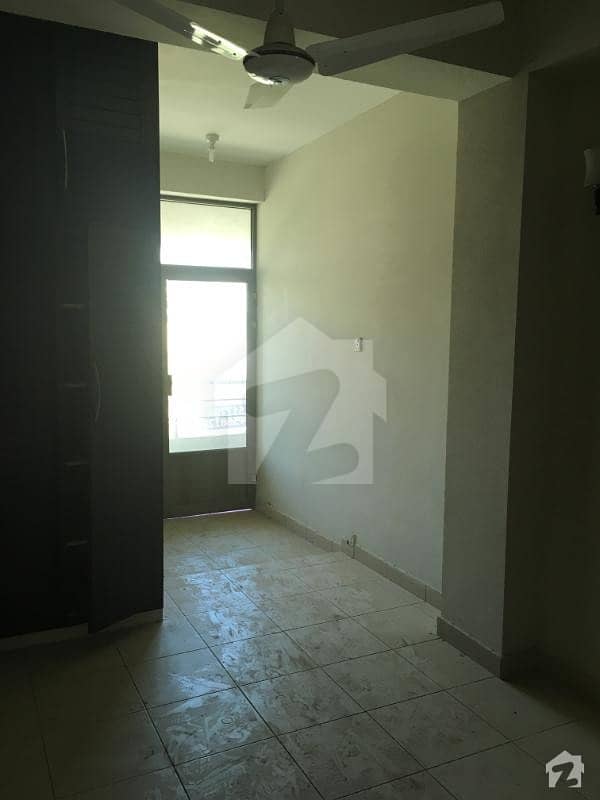 850 Sq Ft Flat For Sale In G-13/2