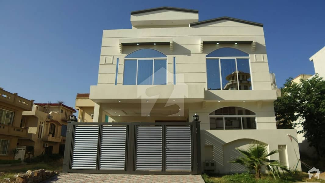 Brand New 30 x 60 House For Sale In G-13 Islamabad