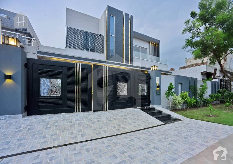 1 Kanal Brand New Designer Bungalow For Sale 1 Kanal Brand New Designer Bungalow For Sale