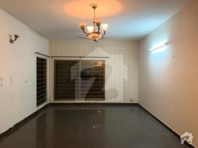 Kanal House For Rent In Askari 11