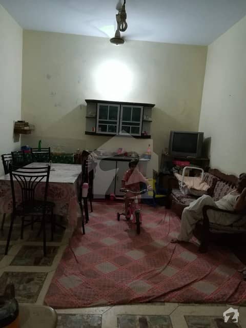 نارتھ کراچی - سیکٹر 11-C / 2 نارتھ کراچی کراچی میں 3 کمروں کا 5 مرلہ مکان 1.35 کروڑ میں برائے فروخت۔