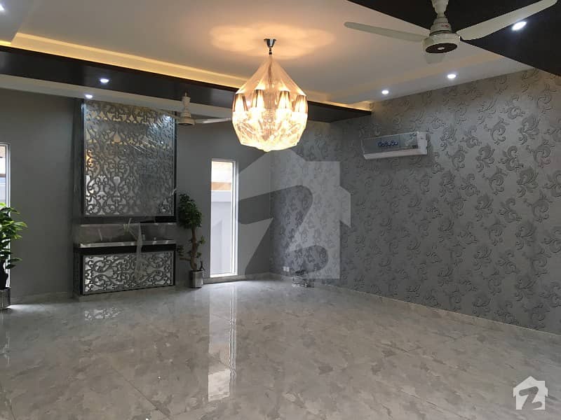 House IS Available For Sale In Model Town