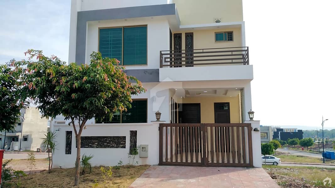 5 Marla 3 Bedrooms House Available For Sale Sector H Road 1 Bahria Enclave Isl