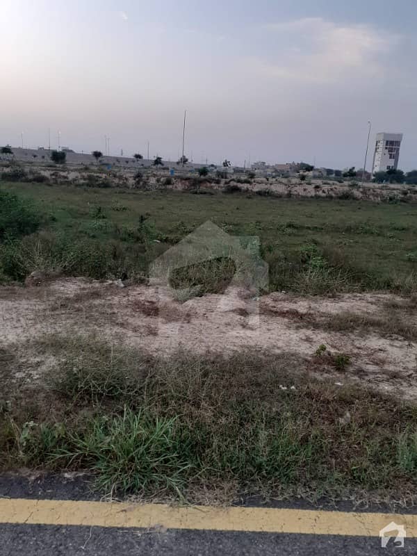 2 Kanal Plot Facing Main Boulevard 2 Kanal Plot Facing Main Boulevard