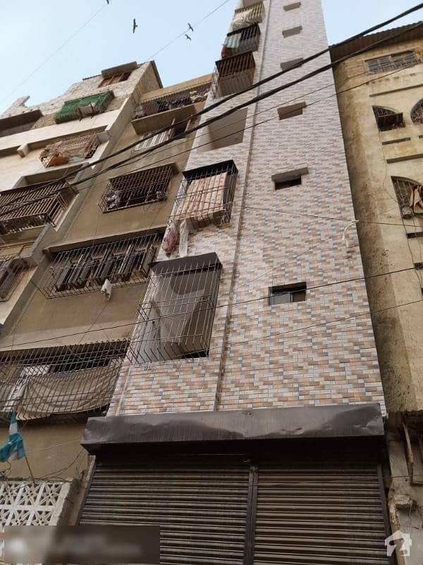 دہلی کالونی کراچی میں 2 کمروں کا 4 مرلہ فلیٹ 16 ہزار میں کرایہ پر دستیاب ہے۔