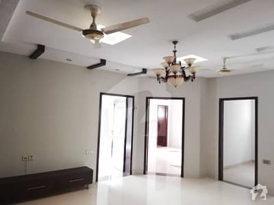 10 Marla Double story house for Rent in Block CC Bahria Town Lahore