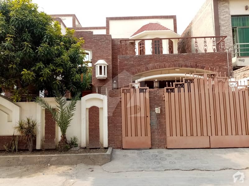 House Available For Sale In Haseeb Shaheed Colony Satiana Road