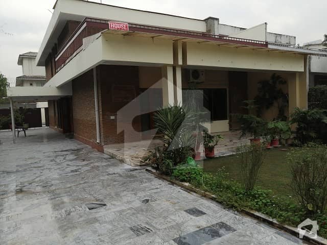 F-7 Double Storey Independent House For Rent
