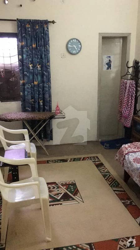 ناز ٹاؤن لاہور میں 6 کمروں کا 6 مرلہ مکان 68 لاکھ میں برائے فروخت۔