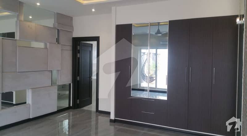 1 Kanal Luxurious Bungalow for Rent in DHA Phase 5 C Block