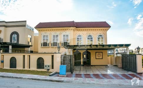 1 Kanal Brand New Fully Furnished Bungalow For Sale 1 Kanal Brand New Fully Furnished Bungalow For Sale