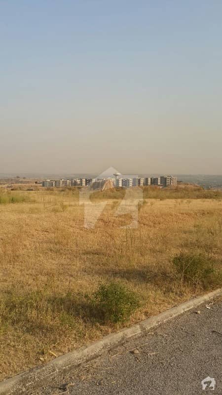 10 Marla Mosque Facing Heighted Location Developed Plot For Sale In Block V Gulberg Residencia Islamabad